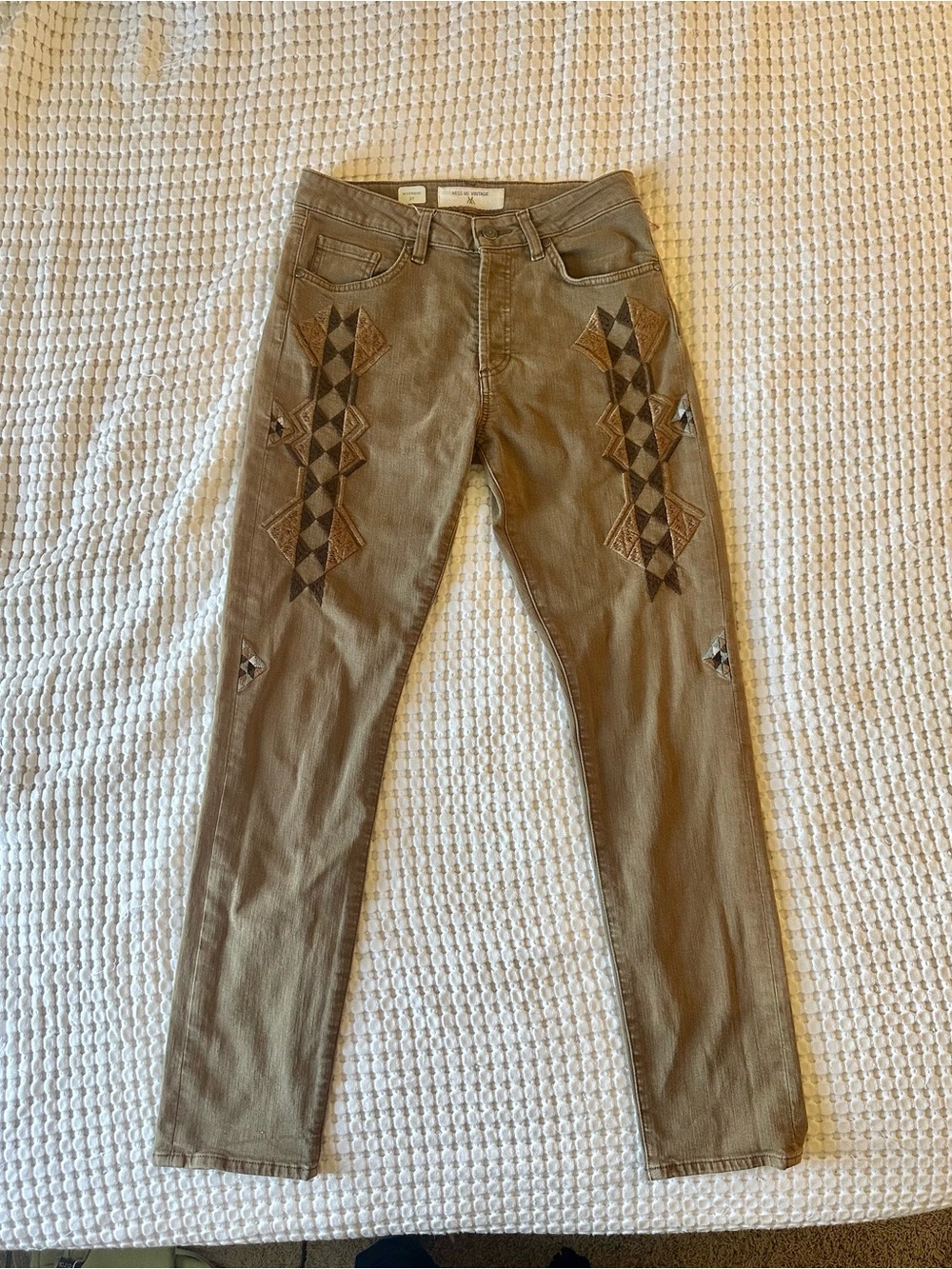 Miss Me Vintage Embroidered Boyfriend Jeans Tan Size 27